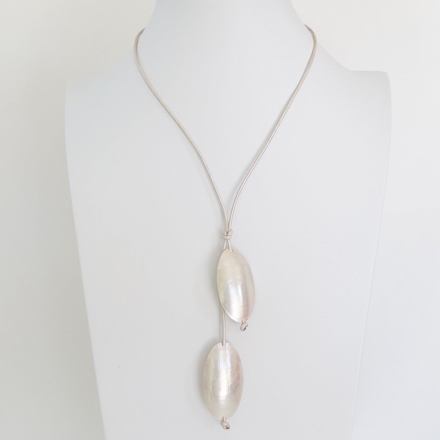 Oval Double Mother of Pearl Necklace