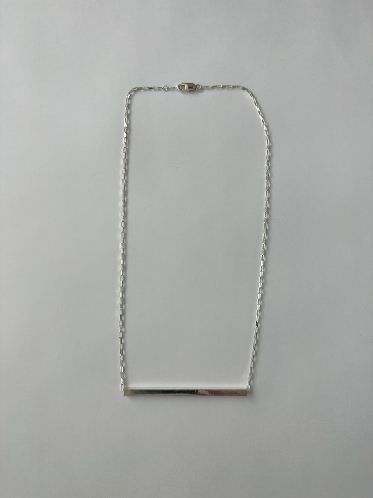 Short Thick Stick Necklace